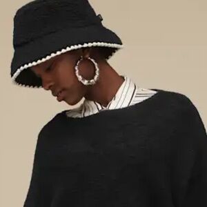 Brand new UGG Black Bucket Hat with White scalloped Edges
